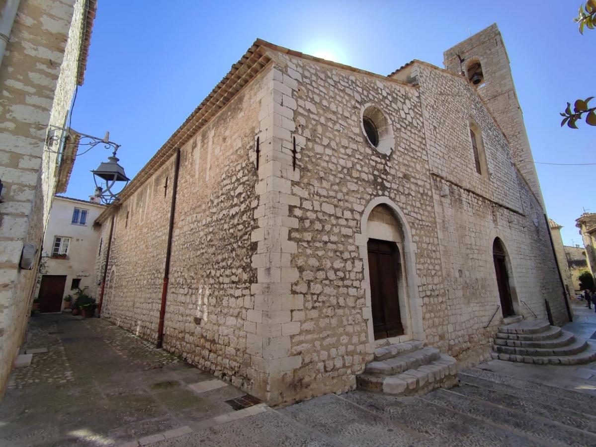 Derriere L'Eglise Saint-Paul-de-Vence Exterior foto